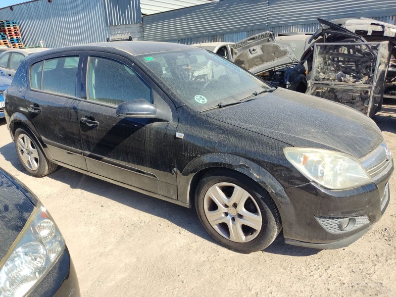 opel astra h gtc (a04) del año 2009