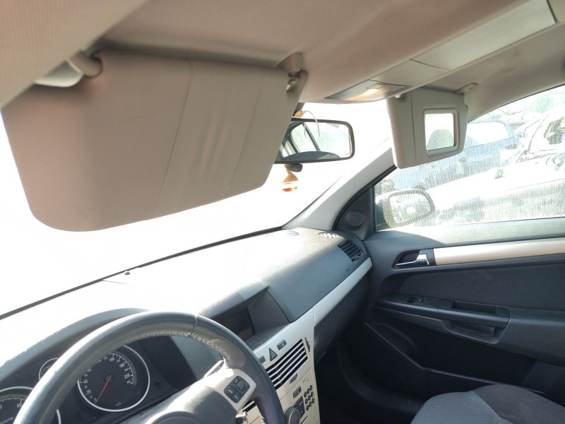 opel astra h gtc (a04) del año 2009 opel astra h gtc (a04) del año 2009