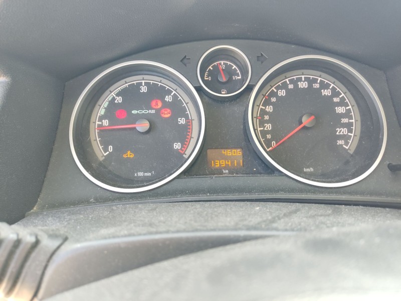 opel astra h gtc (a04) del año 2009 opel astra h gtc (a04) del año 2009