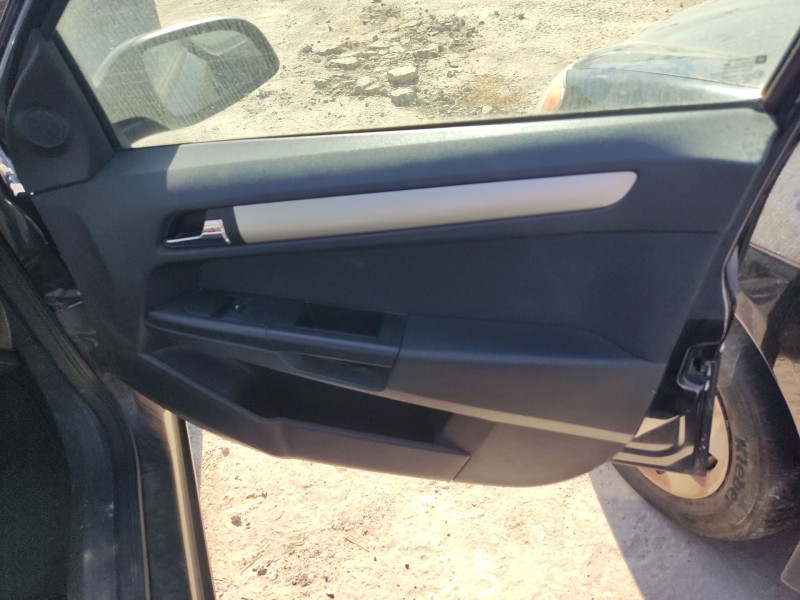 opel astra h gtc (a04) del año 2009 opel astra h gtc (a04) del año 2009