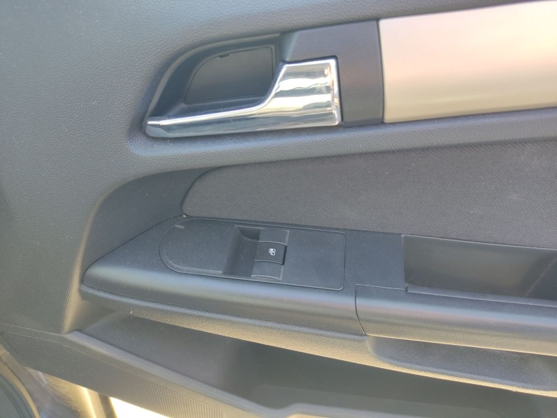 opel astra h gtc (a04) del año 2009 opel astra h gtc (a04) del año 2009