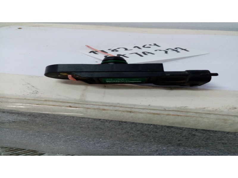 Recambio de sensor presion para renault clio exception2 1.5dci85 eco2 referencia OEM IAM 0281002997  