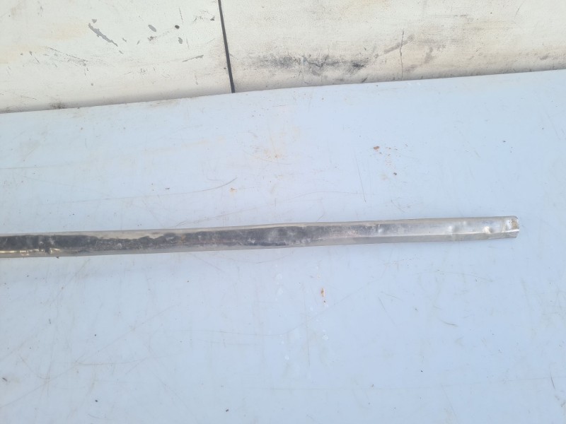 Recambio de moldura para mercedes-benz clase e (w114/w115) berlina 240 d referencia OEM IAM 02427KM  