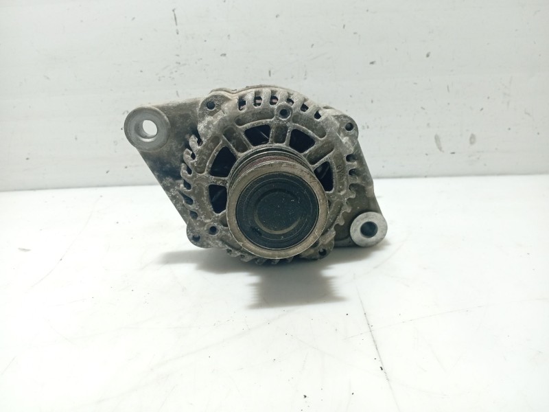 Recambio de alternador para opel insignia berlina referencia OEM IAM 13579668 13502583 09J23