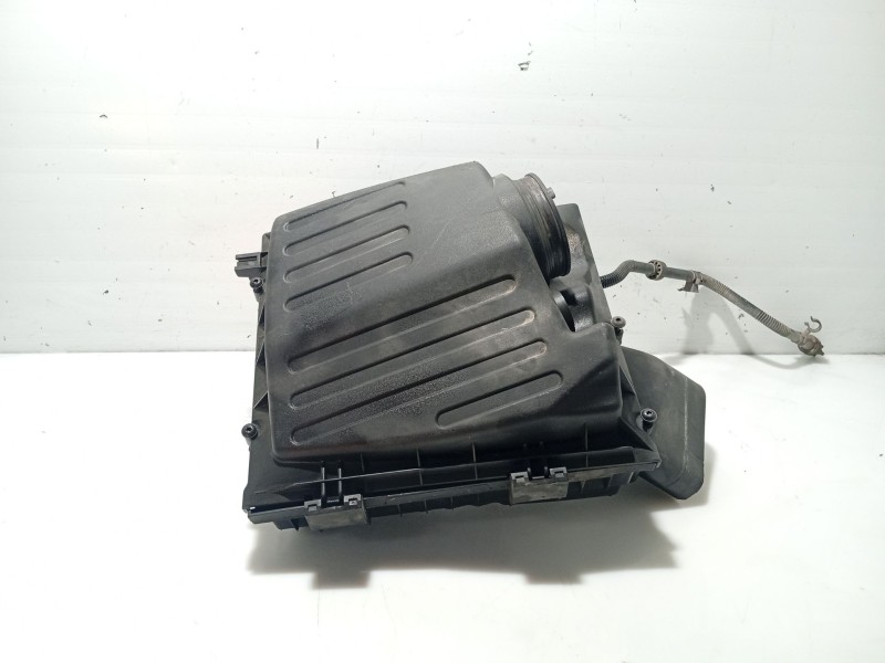 Recambio de caja filtro de aire para opel insignia berlina referencia OEM IAM 834164 55560889 55560889