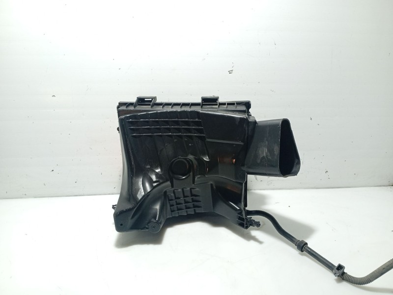 Recambio de caja filtro de aire para opel insignia berlina referencia OEM IAM 834164 55560889 55560889