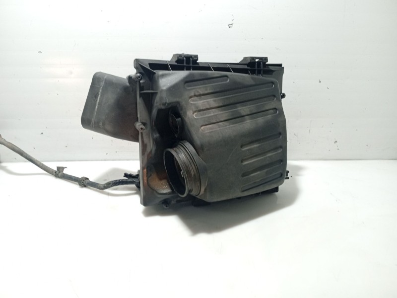 Recambio de caja filtro de aire para opel insignia berlina referencia OEM IAM 834164 55560889 55560889