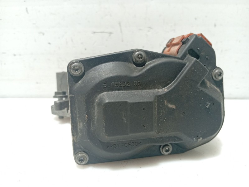 Recambio de caja mariposa para opel insignia berlina referencia OEM IAM 825611 55564164 