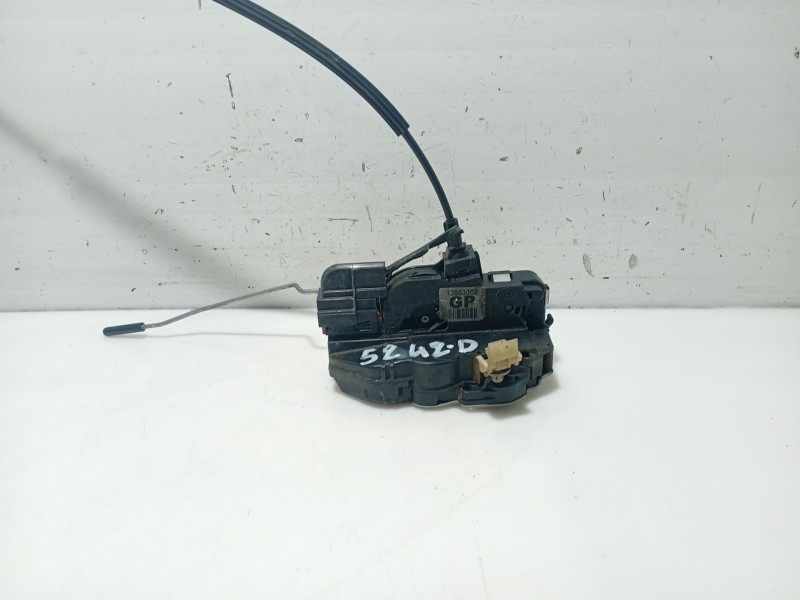 Recambio de cerradura puerta delantera derecha para opel insignia berlina referencia OEM IAM 13579515 13503802 