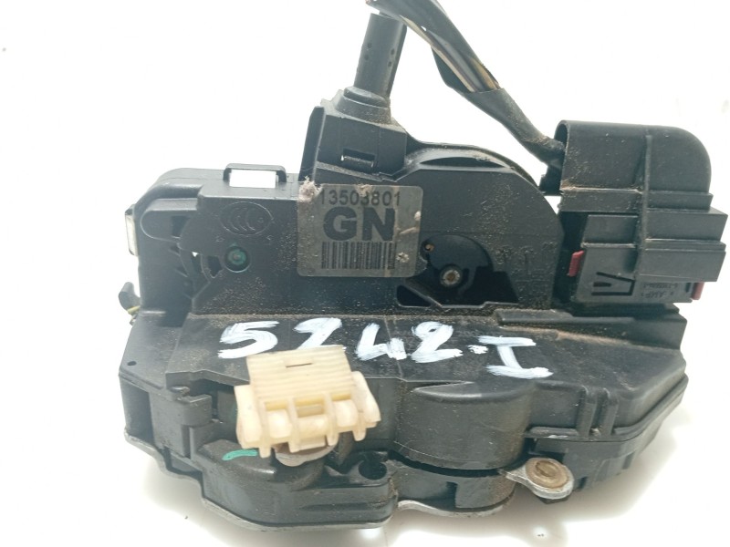 Recambio de cerradura puerta delantera izquierda para opel insignia berlina referencia OEM IAM 13579521 13503801 