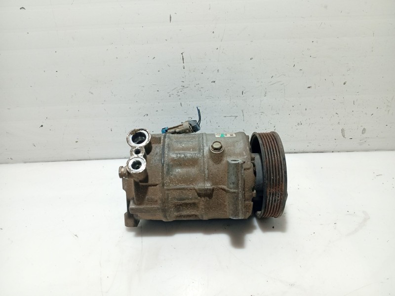 Recambio de compresor aire acondicionado para opel insignia berlina referencia OEM IAM 13262839 4855306104 1605P