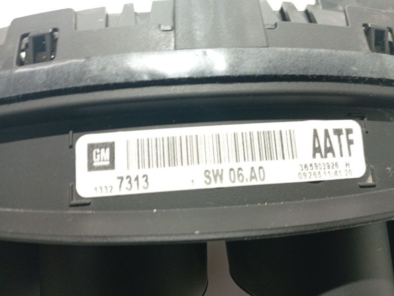 Recambio de cuadro instrumentos para opel insignia berlina referencia OEM IAM 365903926 09265 7313