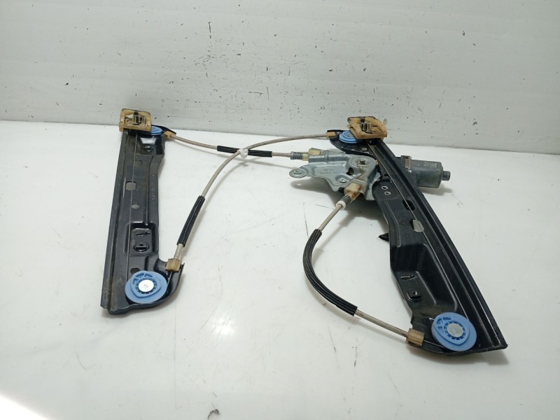 Recambio de elevalunas delantero derecho para opel insignia berlina referencia OEM IAM 20952751 9658691023309 0130822411