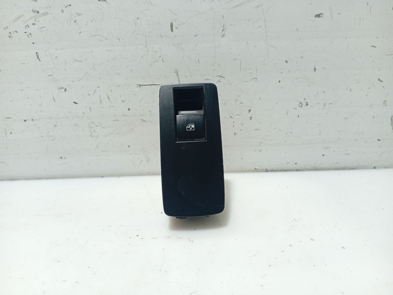 Recambio de mando elevalunas trasero izquierdo para opel insignia berlina referencia OEM IAM 13301888 13222231 2114109195