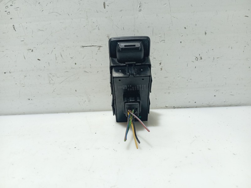 Recambio de mando elevalunas trasero izquierdo para opel insignia berlina referencia OEM IAM 13301888 13222231 2114109195