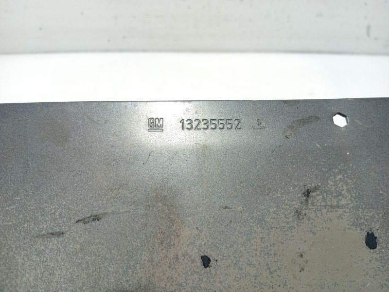 Recambio de refuerzo paragolpes delantero para opel insignia berlina referencia OEM IAM 22869466 13235552 