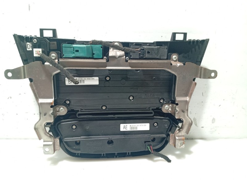Recambio de sistema audio / radio cd para opel insignia berlina referencia OEM IAM 01327325220100908190094C 13273097202009072902