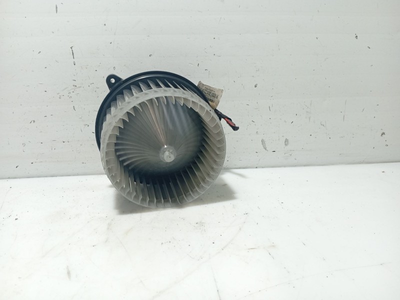 Recambio de ventilador calefaccion para opel insignia berlina referencia OEM IAM 13263279  