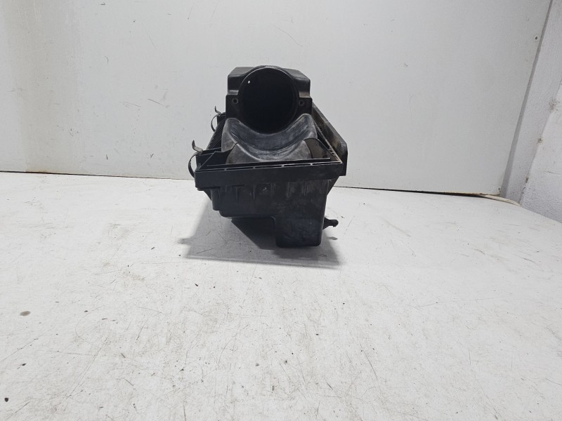 Recambio de caja filtro de aire para dodge caliber 2.0 crd referencia OEM IAM 5183089AA  