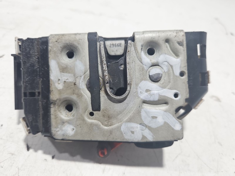 Recambio de cerradura puerta delantera izquierda para dodge caliber 2.0 crd referencia OEM IAM 4589409AA  