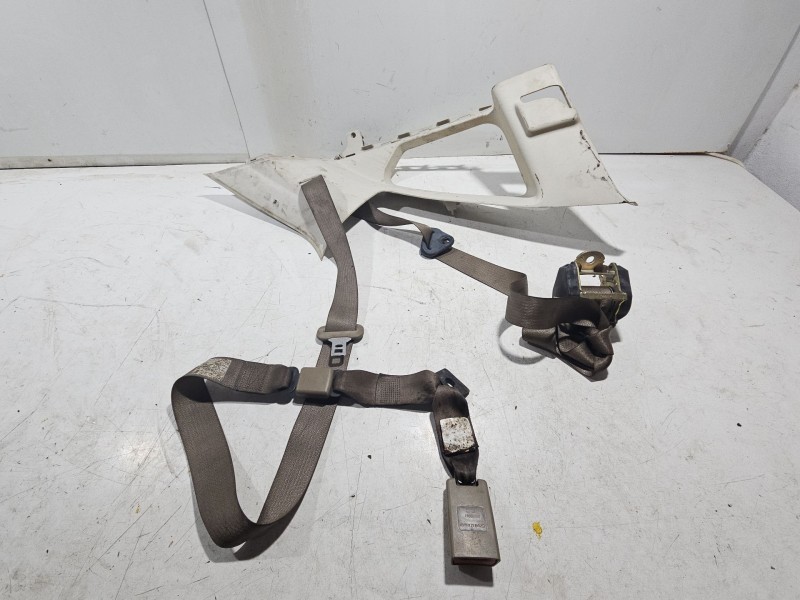Recambio de cinturon seguridad trasero central para dodge caliber 2.0 crd referencia OEM IAM 0YX15XDVAC  
