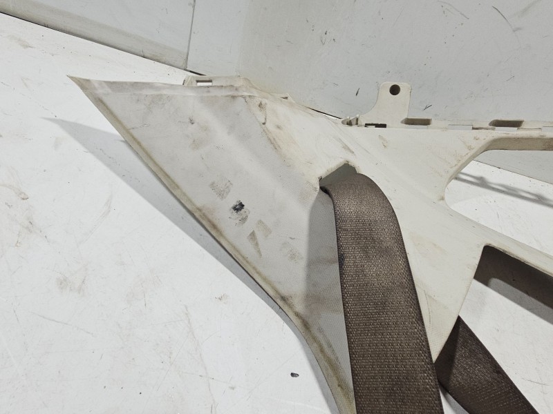 Recambio de cinturon seguridad trasero central para dodge caliber 2.0 crd referencia OEM IAM 0YX15XDVAC  