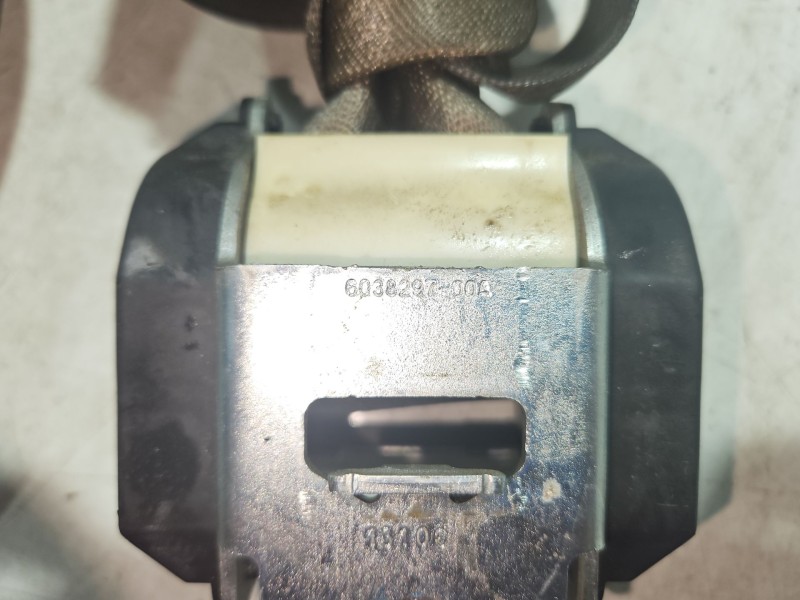 Recambio de cinturon seguridad trasero derecho para dodge caliber 2.0 crd referencia OEM IAM 603829700A  