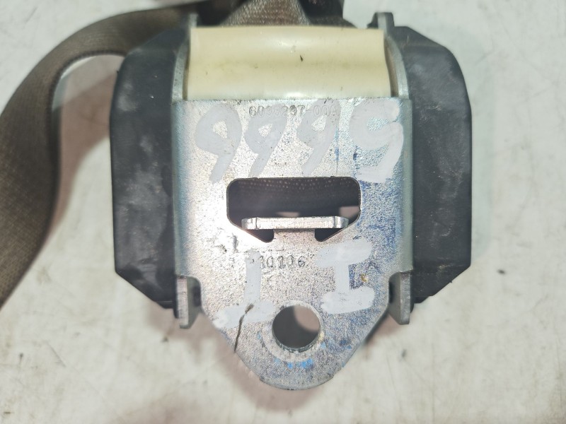 Recambio de cinturon seguridad trasero izquierdo para dodge caliber 2.0 crd referencia OEM IAM 605460301B  