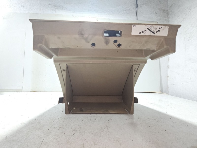 Recambio de guantera para dodge caliber 2.0 crd referencia OEM IAM 1ED79BDAAA  