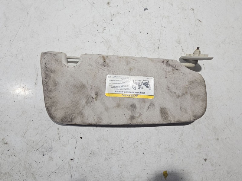 Recambio de parasol izquierdo para dodge caliber 2.0 crd referencia OEM IAM 55361230AA  