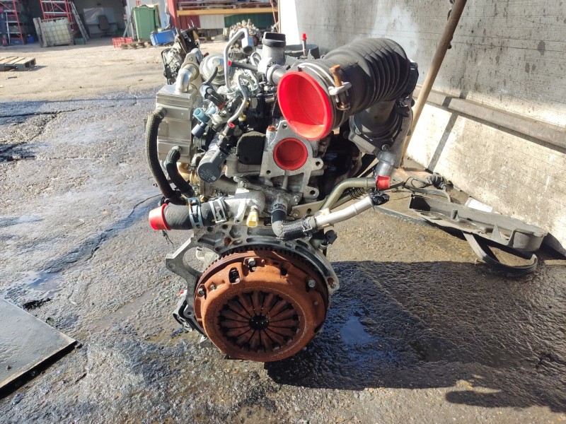 Recambio de motor completo para toyota auris (_e15_) 1.4 d-4d (nde150_) referencia OEM IAM 1ND-TV 1NDTV 