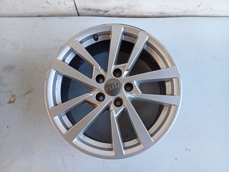 Recambio de llanta para audi a3 sportback (8va, 8vf) 1.0 tfsi referencia OEM IAM 8V0601025CS  
