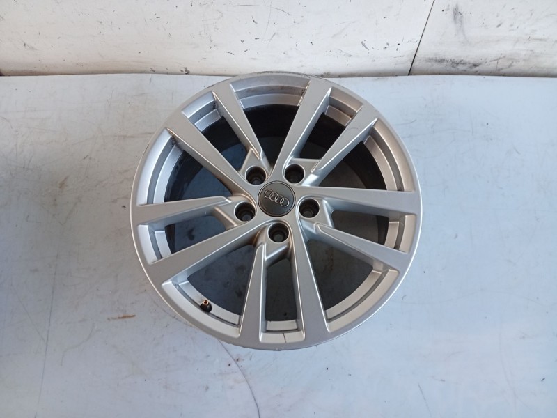 Recambio de llanta para audi a3 sportback (8va, 8vf) 1.0 tfsi referencia OEM IAM 8V0601025CS  
