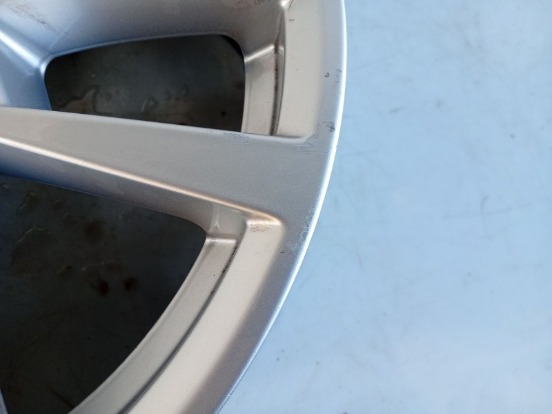 Recambio de llanta para audi a3 sportback (8va, 8vf) 1.0 tfsi referencia OEM IAM 8V0601025CS  