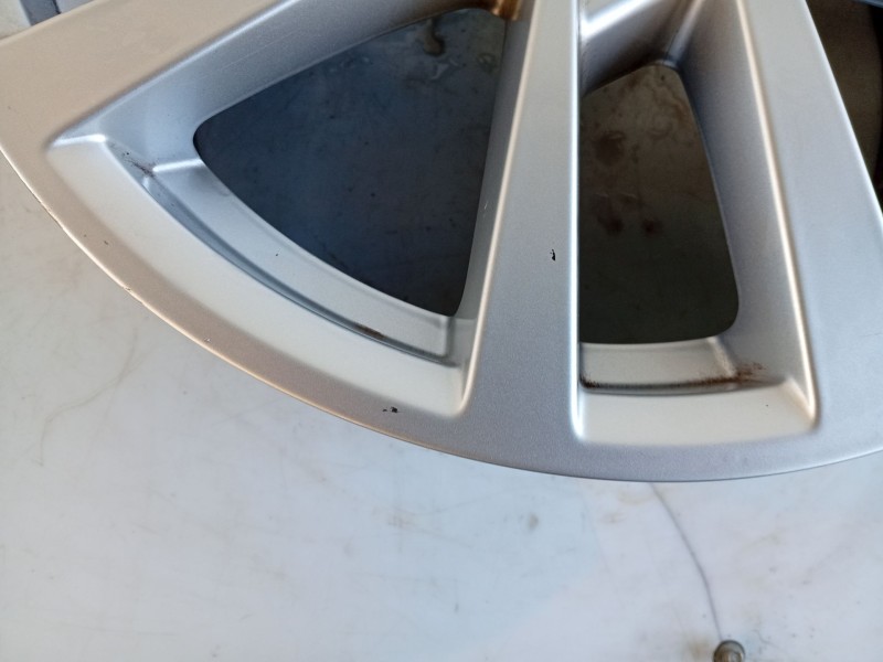 Recambio de llanta para audi a3 sportback (8va, 8vf) 1.0 tfsi referencia OEM IAM 8V0601025CS  