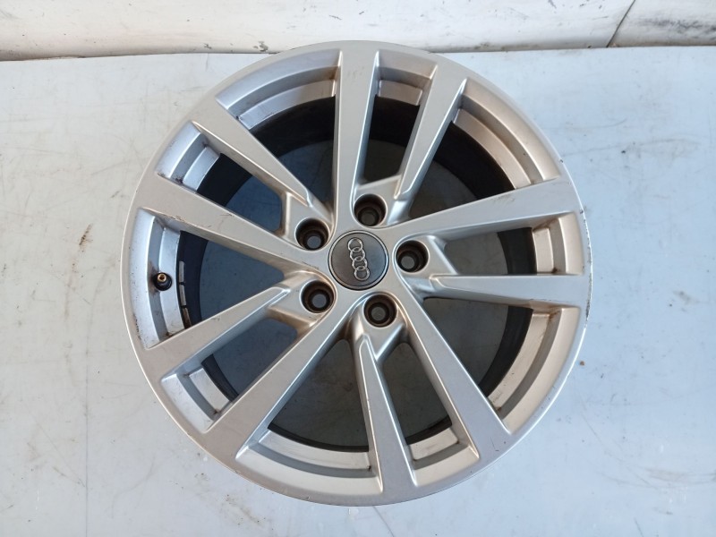 Recambio de llanta para audi a3 sportback (8va, 8vf) 1.0 tfsi referencia OEM IAM 8V0601025CS  