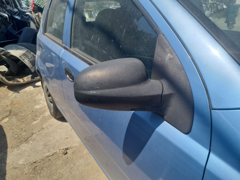 daewoo kalos (klas) del año 2003 daewoo kalos (klas) del año 2003