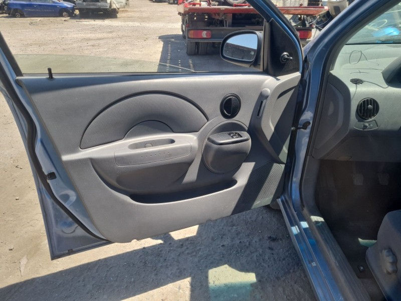 daewoo kalos (klas) del año 2003 daewoo kalos (klas) del año 2003