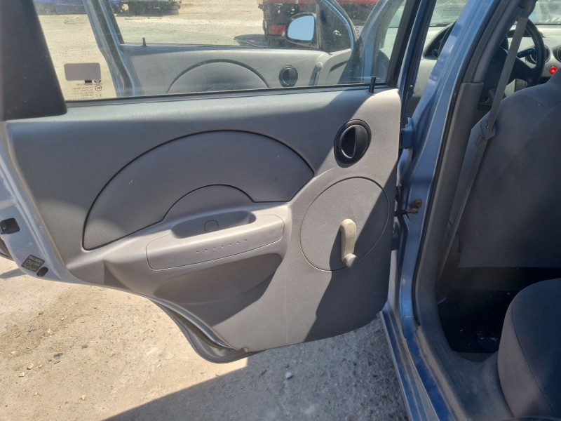 daewoo kalos (klas) del año 2003 daewoo kalos (klas) del año 2003