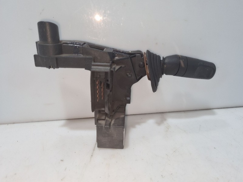 Recambio de mando intermitentes para ford mondeo familiar (gd) referencia OEM IAM 97BG13B302AC  
