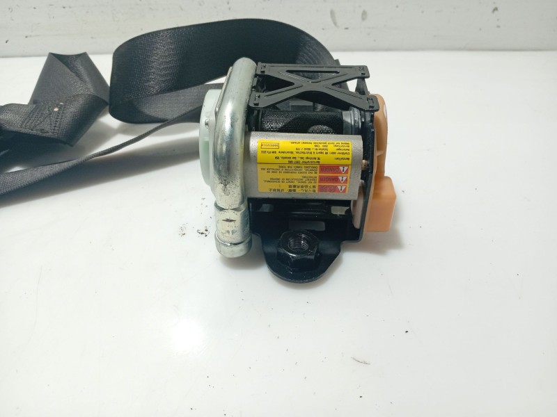 Recambio de cinturon seguridad delantero derecho para opel insignia berlina referencia OEM IAM 13303851 5010C8M1C9 5056C862X1