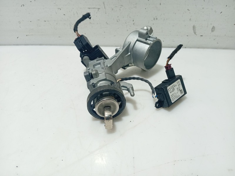 Recambio de conmutador de arranque para opel insignia berlina referencia OEM IAM 913710 20939745 25799293