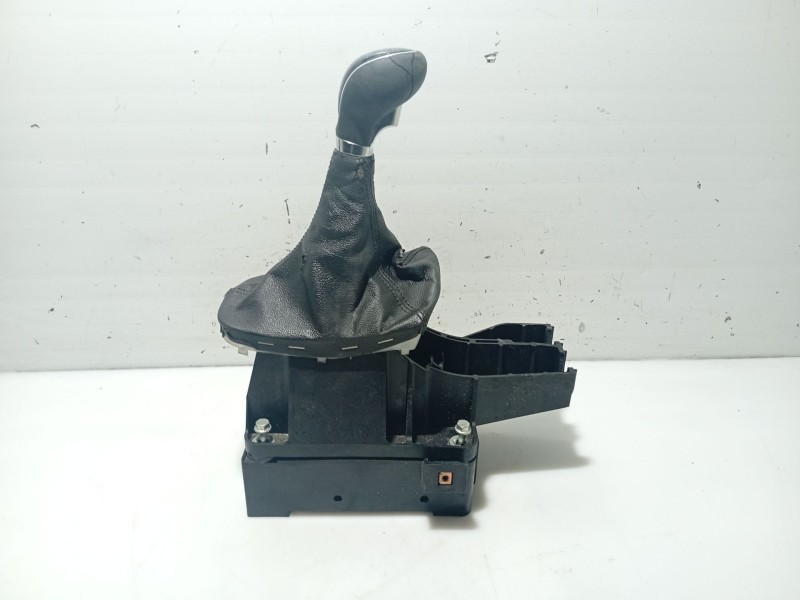 Recambio de palanca cambio para opel insignia berlina referencia OEM IAM 852590 55563829 