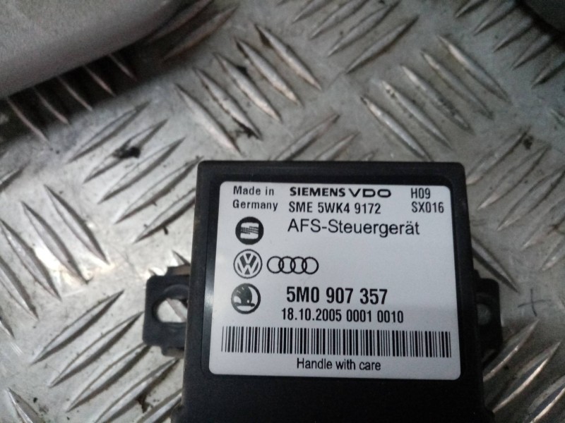 Recambio de centralita luces para  referencia OEM IAM 5WK49172 5M0907357 