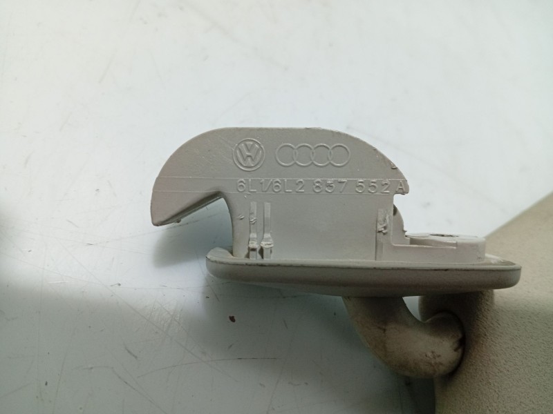 Recambio de parasol derecho para seat ibiza iii (6l1) 1.4 tdi referencia OEM IAM 6L0857552F2F4  