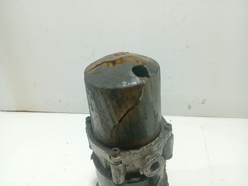 Recambio de bomba direccion para peugeot 205 berlina referencia OEM IAM 9151249180  
