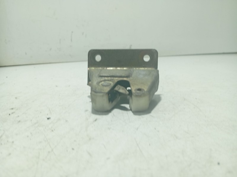 Recambio de cerradura maletero / porton para peugeot 205 berlina referencia OEM IAM 871937  