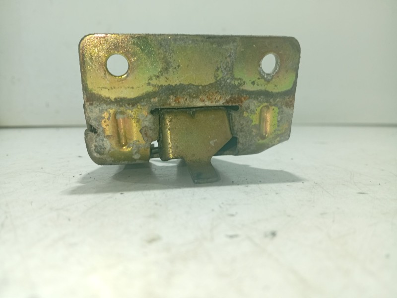 Recambio de cerradura maletero / porton para peugeot 205 berlina referencia OEM IAM 871937  