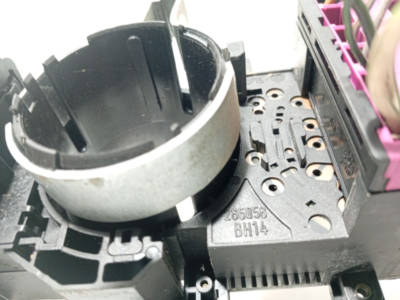 Recambio de mando volante para audi a3 (8l1) 1.9 tdi referencia OEM IAM 8L0957513G 4B0953503H 