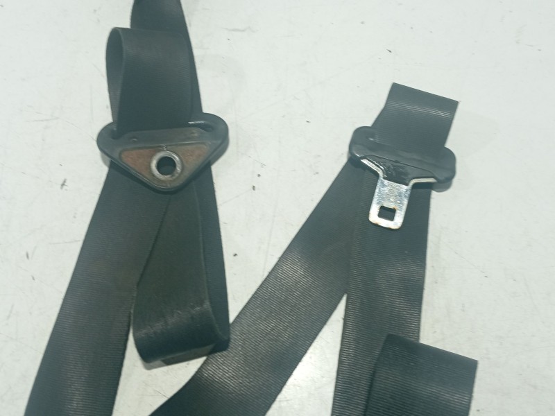 Recambio de cinturon seguridad delantero izquierdo para peugeot 205 berlina referencia OEM IAM 8971RR  